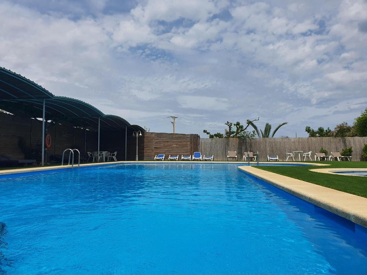 Hotel Riomar Sant Marti d'Empuries Exterior foto
