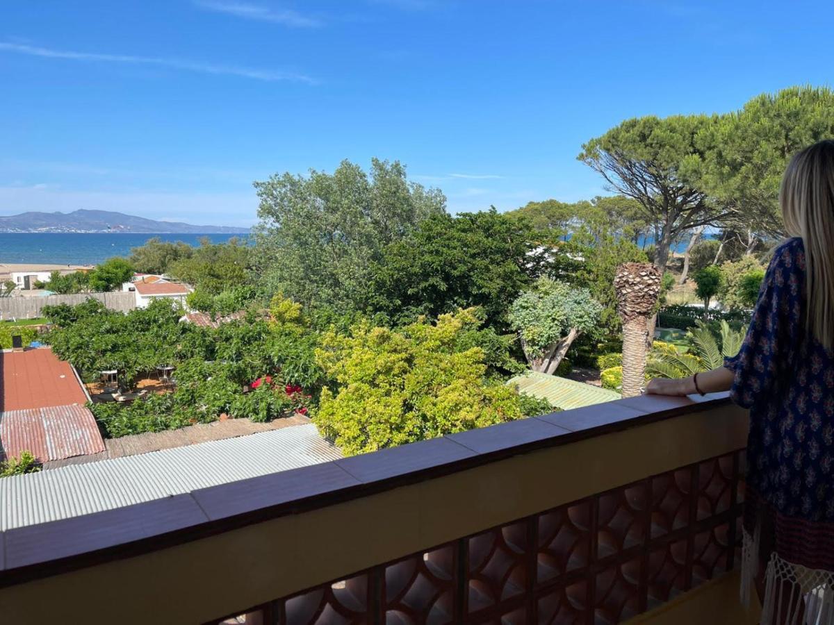 Hotel Riomar Sant Marti d'Empuries Exterior foto