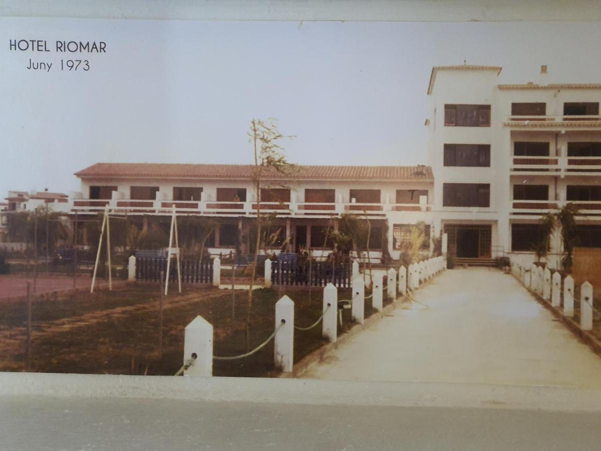 Hotel Riomar Sant Marti d'Empuries Exterior foto